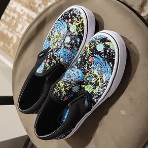 NWT VANS CLASSIC SLIP ON FOR KIDS